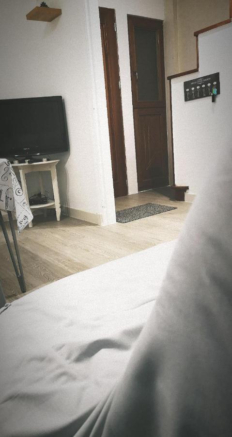 Hote "Il Etait Une Fois" エスダン エクステリア 写真
